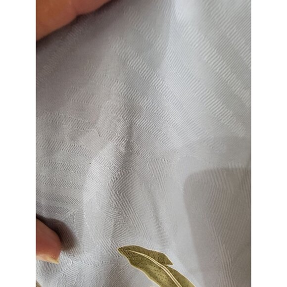 Tommy Bahama Mens Hawaiian Aloha Shirt Floral Print Button-Down Short Sleeve Sil - Picture 4 of 10